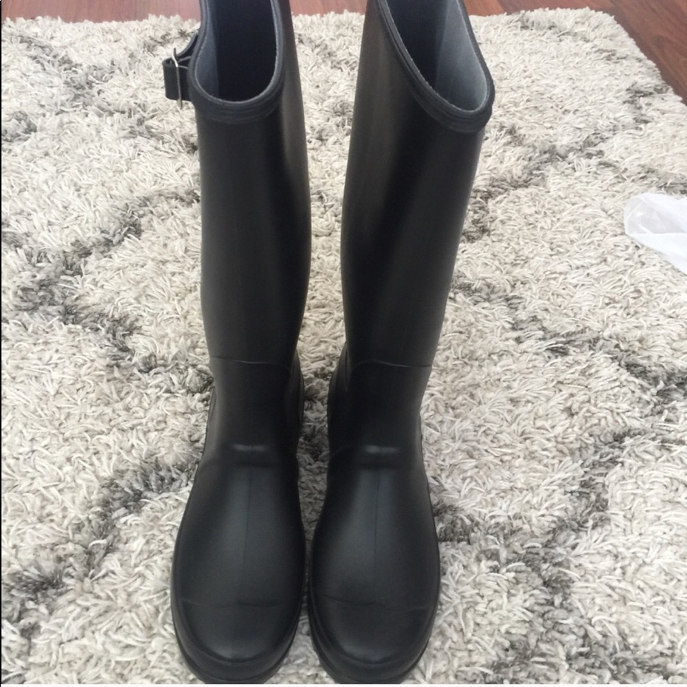 West Blvd Black Rubber Rain Boots